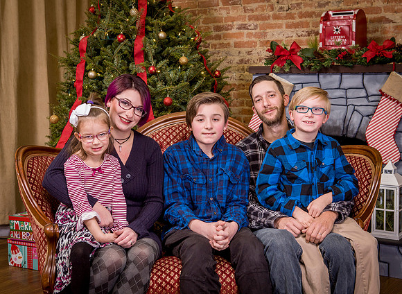 BUNO-FAMILY-XMAS-2019- (2)