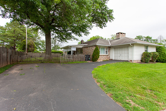 1005-ELMWOOD-DR-POTTSTOWN- (25)