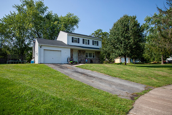 7-TERRY-CT-DOUGLASSVILLE- (23)