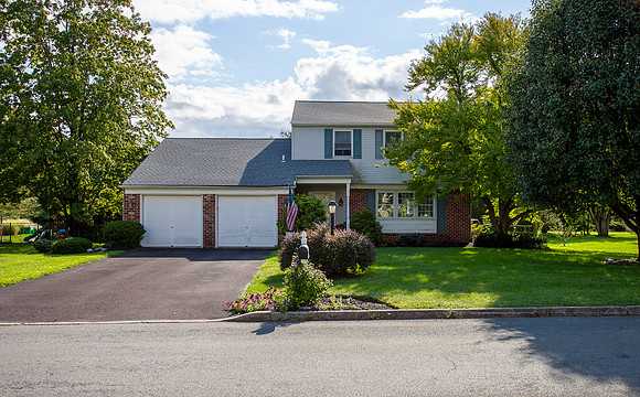 877-LAURA-LANE-HARLEYSVILLE- (1)