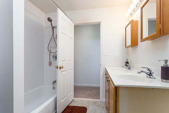 518-N-EVANS-ST-POTTSTOWN- (33)