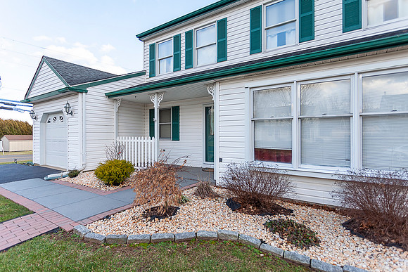 2196-FOXTAIL-DR-POTTSTOWN- (5)