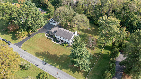 6-PINE-DR-CHESTER-SPRINGS- (4)