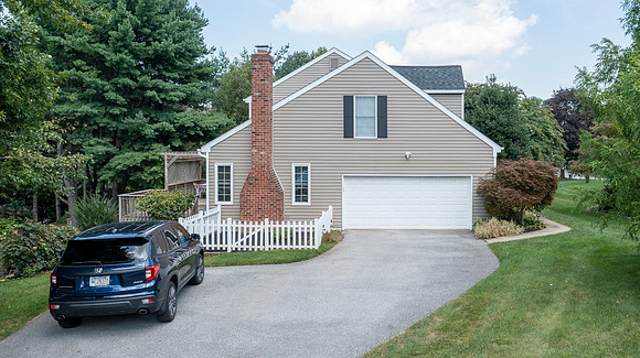 276-SPRING-RUN-LN-DOWNINGTOWN- (8)