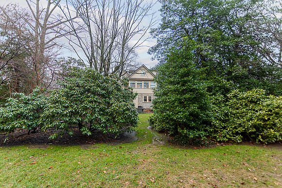 8211-CEDAR-ROAD-ELKINS-PARK-DEC-2019- (16)