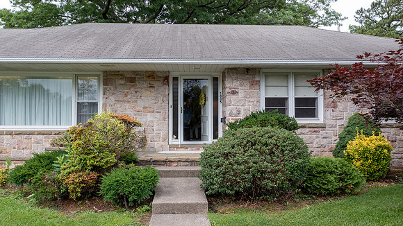 1005-ELMWOOD-DR-POTTSTOWN- (4)