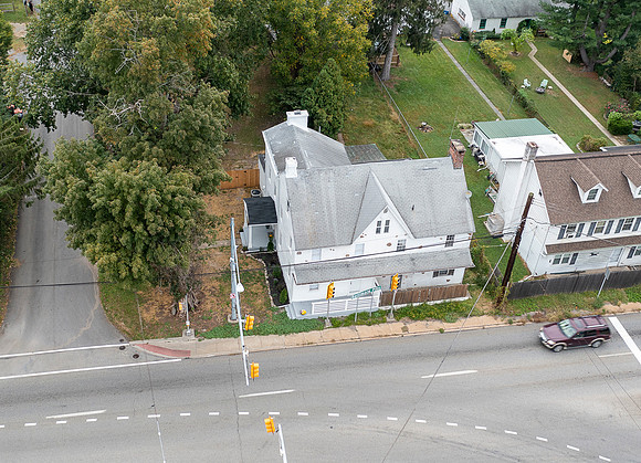 1063-E-BALTIMORE-PIKE-KENNET-SQUARE- (18)