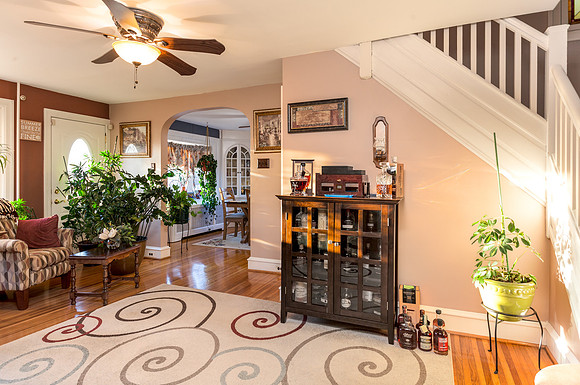 1525-FARMINGTON-AVE- (11)