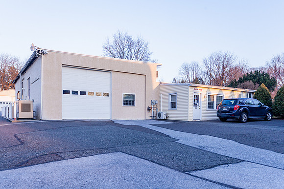 1525-FARMINGTON-AVE- (27)