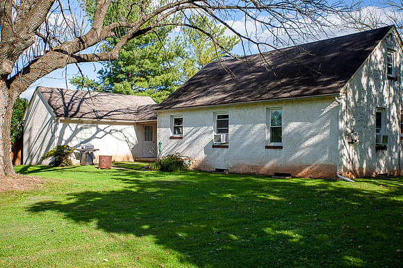 49-LEVEL-RD-COLLEGEVILLE- (14)