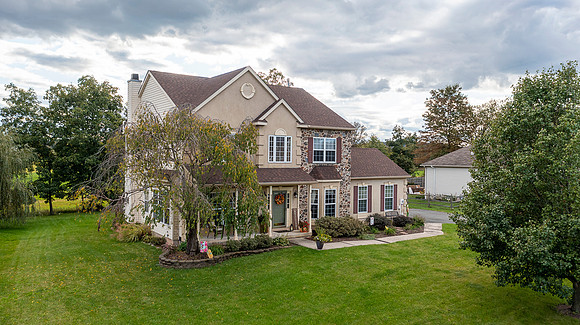 155-WALTER-DR-GILBERTSVILLE- (1)