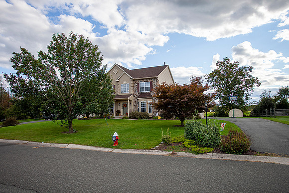 155-WALTER-DR-GILBERTSVILLE- (5)