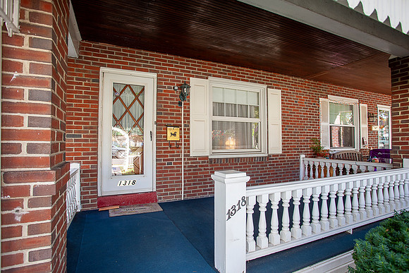 1318-CHERRY-ST-POTTSTOWN- (4)
