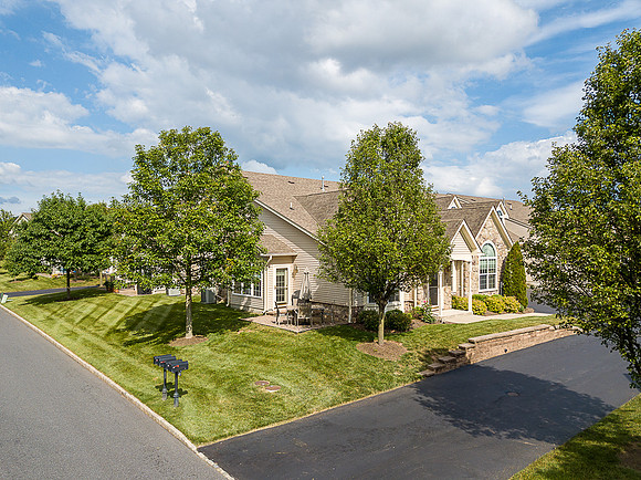 486-PEBBLE-BEACH-DR-ROYERSFORD- (6)