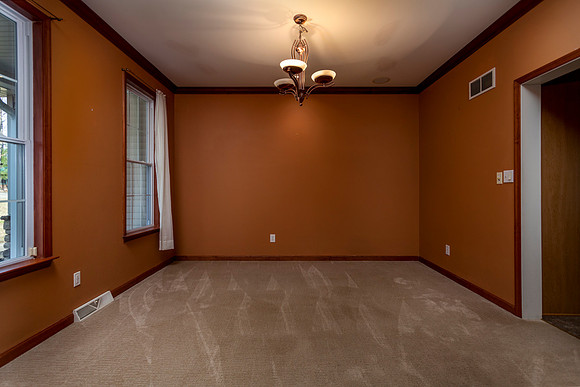 47-MAPLE-LANE-COATESVILLE-  (52)