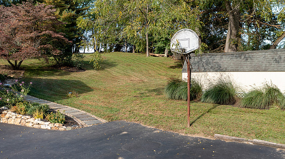 639-SPRUCE-DR-WEST-CHESTER- (8)
