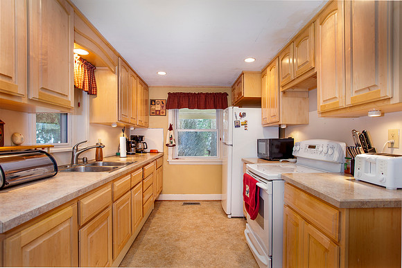 14-CARRIGAN-AVE-POTTSTOWN- (19)