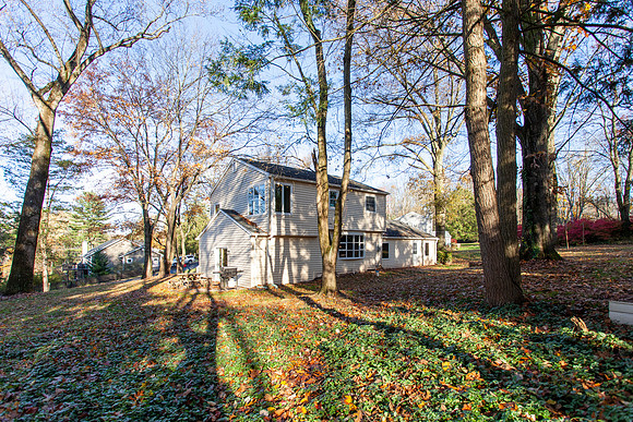1121-DOGWOOD-CT-POTTSTOWN- (17)