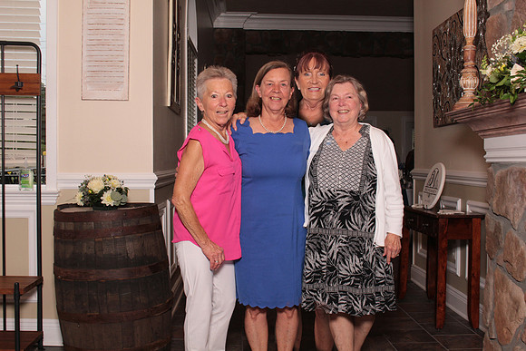 BETTY-AND-DAVES-SISTERS