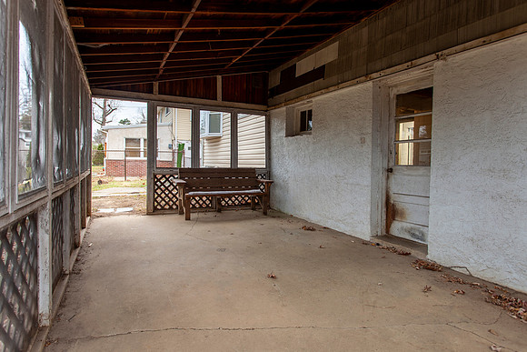 1202-PROVIDENCE-RD-SECANE- (13)