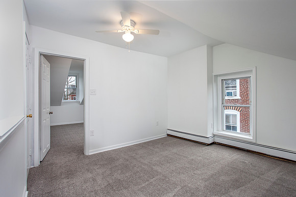 543-MAIN-ST-ROYERSFORD- (33)