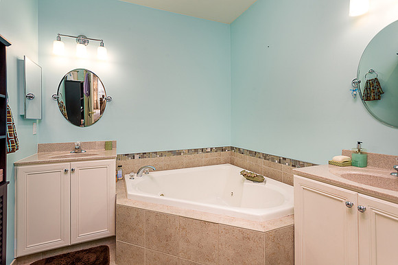 486-PEBBLE-BEACH-DR-ROYERSFORD- (27)