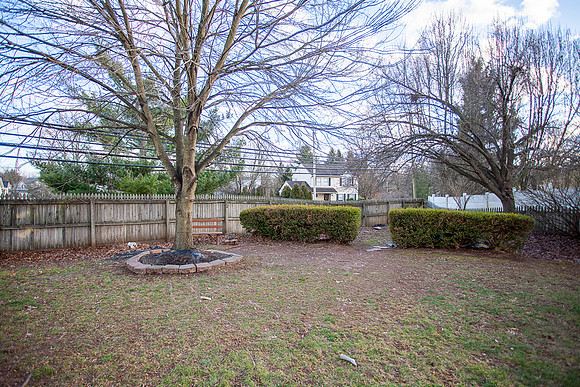 2196-FOXTAIL-DR-POTTSTOWN- (8)