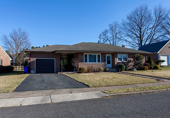 1512-CHERRY-LANE-POTTSTOWN- (3)