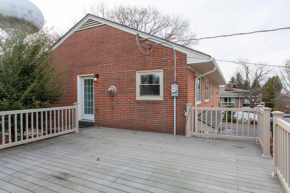 111-GRANDVIEW-BLVD-READING- (24)