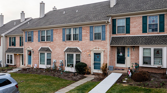419-MAPLE-GLEN-CIRCLE-POTTSTOWN- (3)