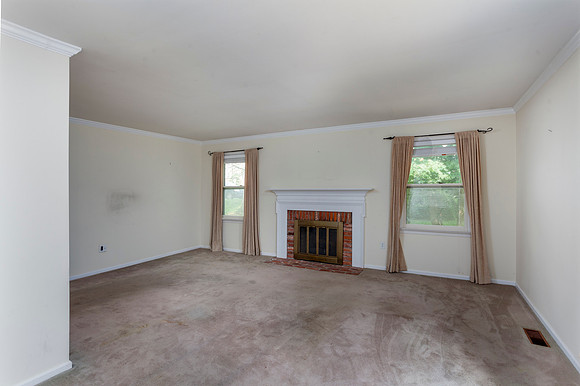 610-W-GAY-ST-POTTSTOWN-PA- (21)