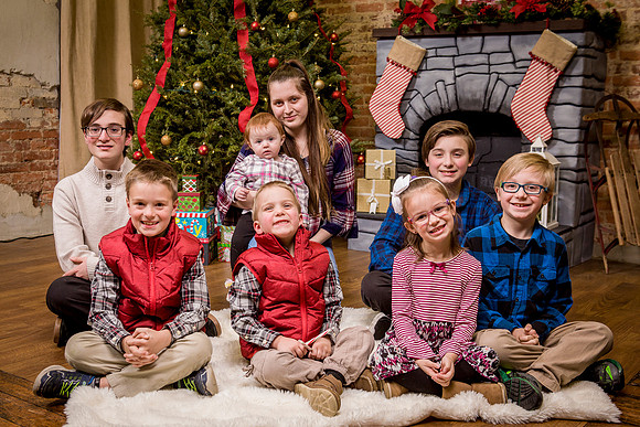 BUNO-FAMILY-XMAS-2019- (14)