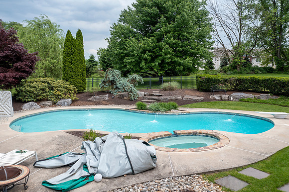 32-WINDWARD-CT-COLLEGEVILLE-PA- (15)