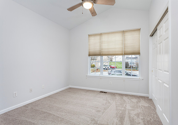 2204-POTTERS-MILL-CIR-DOWNINGTOWN- (29)