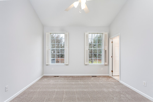 2204-POTTERS-MILL-CIR-DOWNINGTOWN- (32)