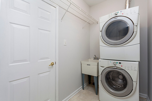 2204-POTTERS-MILL-CIR-DOWNINGTOWN- (40)