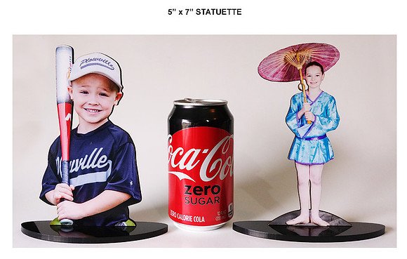 5X7-STATUETTE