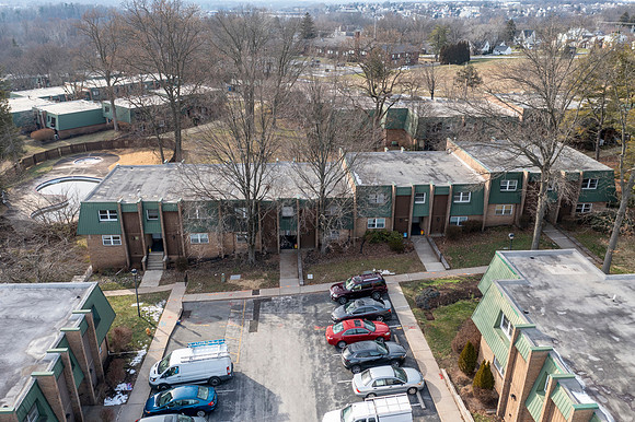 209-MEADOWVIEW-LANE-MONT-CLARE- (3)