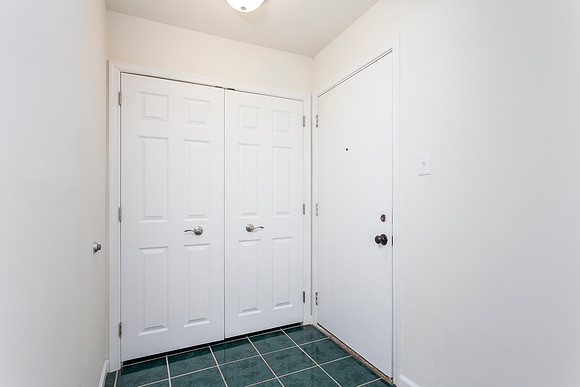 209-MEADOWVIEW-LANE-MONT-CLARE- (9)