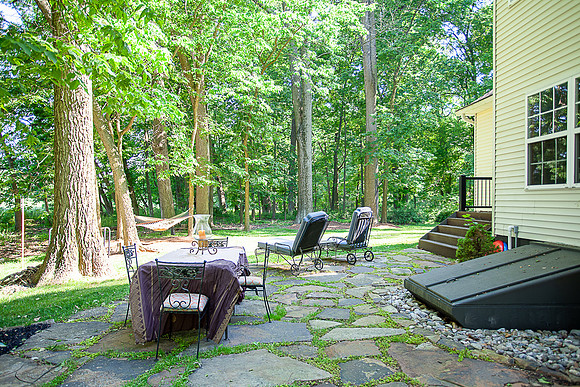 1002-WALNUT-HILL-CIRCLE-PHOENIXVILLE-PA (57)
