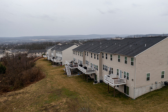231-STONE-HILL-DR-POTTSTOWN- (6)