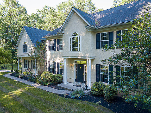 1002-WALNUT-HILL-CIRCLE-PHOENIXVILLE-PA (12)