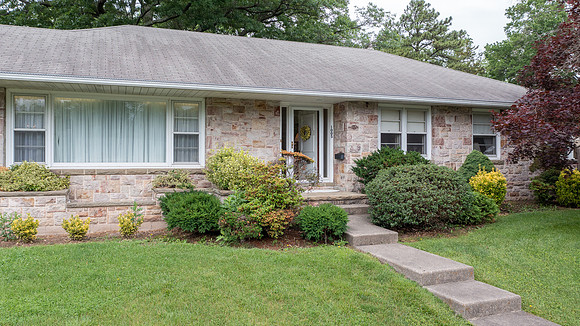 1005-ELMWOOD-DR-POTTSTOWN- (5)