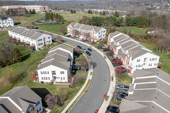 162-STONE-HILL-DR-POTTSTOWN- (6)