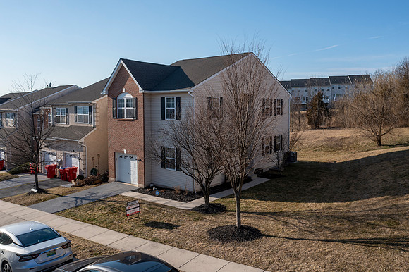 151-STONE-HILL-DR-POTTSTOWN- (3)