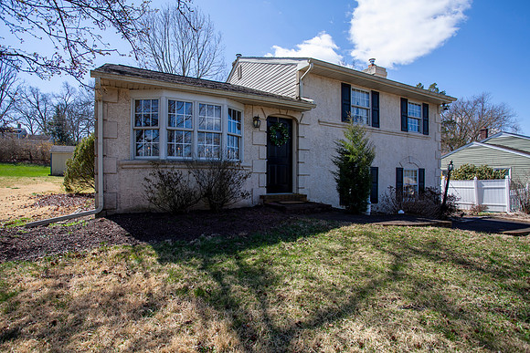 456-ADRIAN-RD-COLLEGEVILLE- (4)