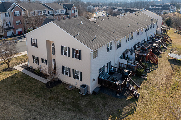 151-STONE-HILL-DR-POTTSTOWN- (5)