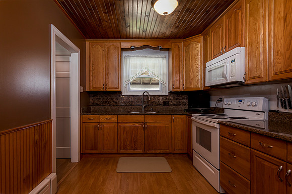 1119-E-HIGH-ST-POTTSTOWN- (32)