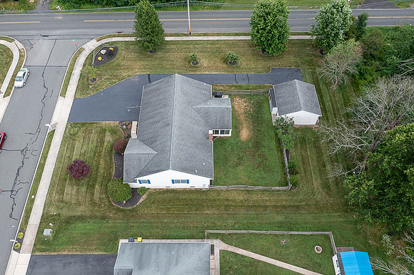 3040-BURTON-DR-GILBERTSVILLE- (7)