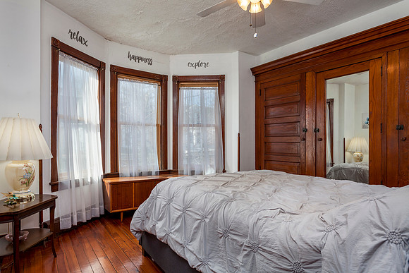 390-N-FRANKLIN-ST-POTTSTOWN- (44)